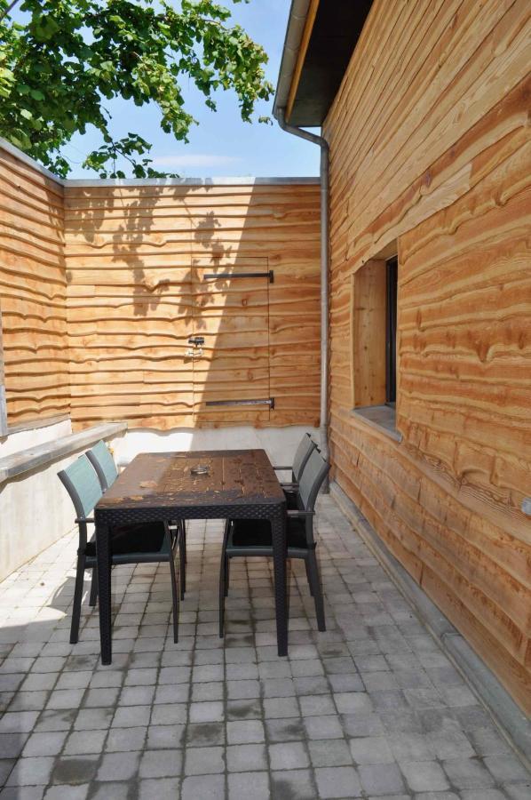Bed and Breakfast Les Bobos A La Ferme La Madelaine-sous-Montreuil Exterior foto